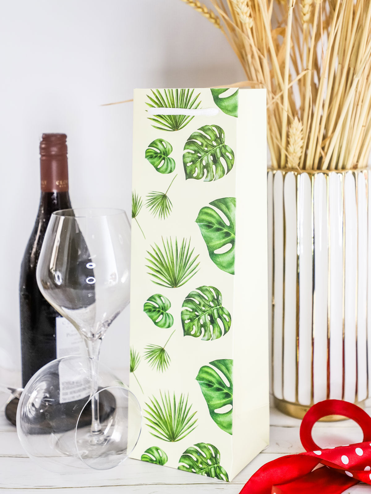 Wine Bags with Tropical Foliage (Set of 5)